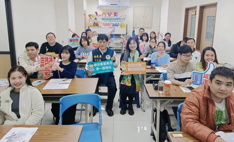 臺南移民署攜手新住民中心 每月開辦權益講座助新住民融入生活